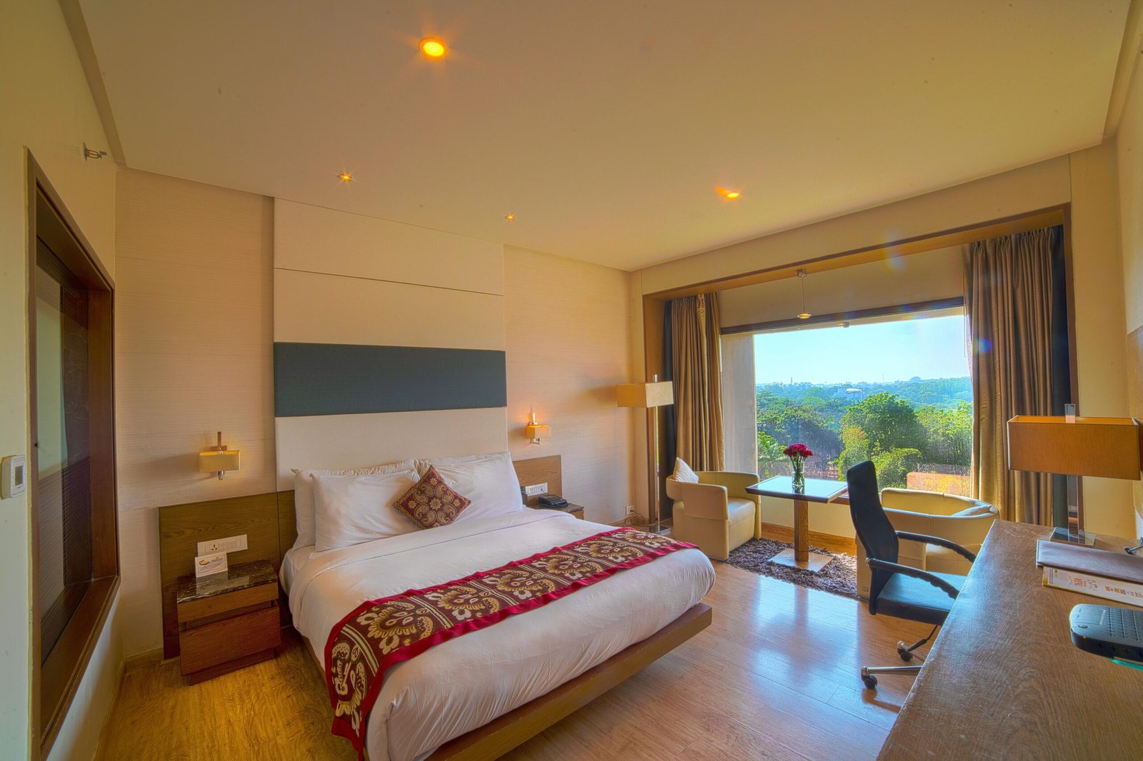 Super Deluxe Room